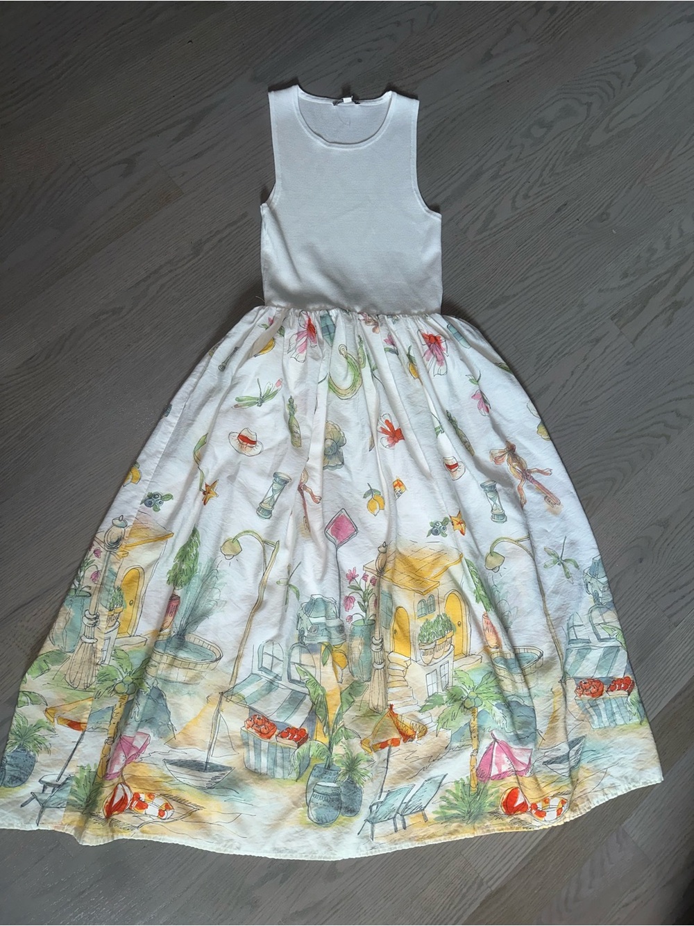 Moon River White Sleeveless Dress! Rare!! Hot item 💝